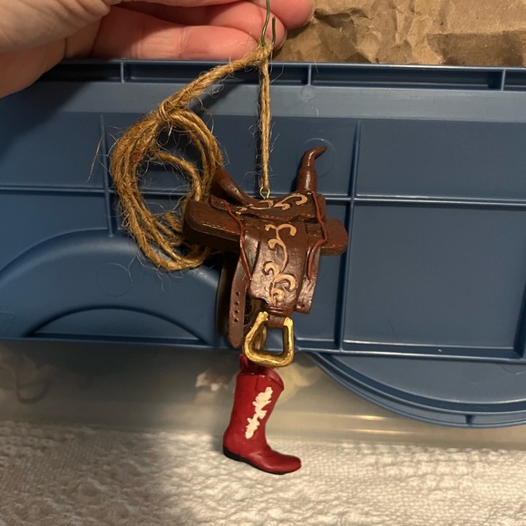 Country Christmas Ornament - Picture 3 of 3